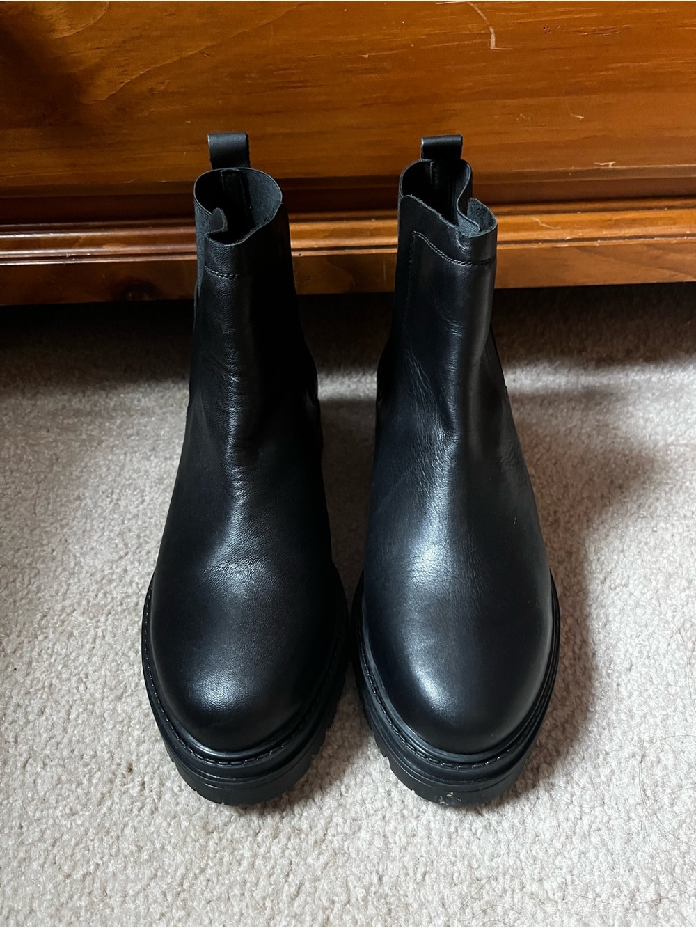 Steve Madden Black Chelsea Ankle Boots Lug Sole